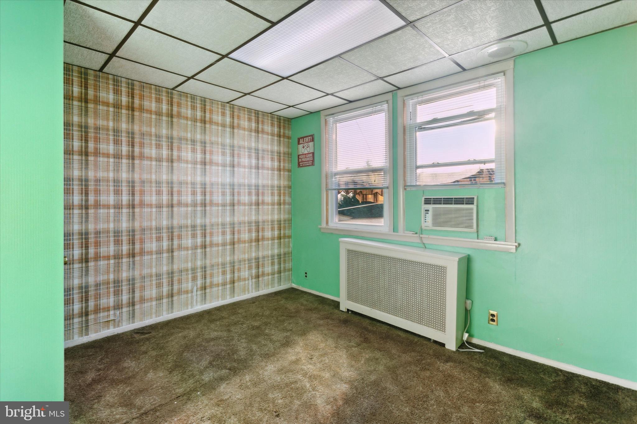 412 Spruce Avenue Upper Darby, PA 19082 - Photo 13 of 25 Bedroom 2