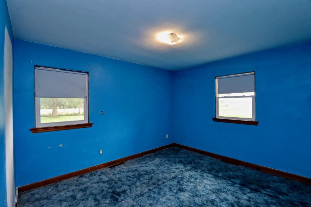 15262 Russellville Road Capron, IL 61012 - Photo 8 of 11 a view of an empty room and window