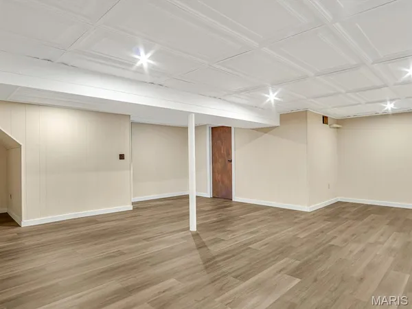 $329,000 | 1007 North Hillcrest Drive, Sparta, IL 62286