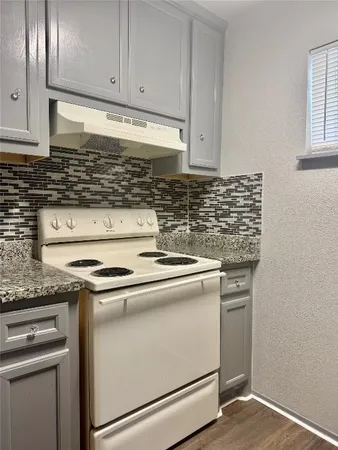 $750 | 1005 Spooner Street, Unit 9, Pasadena, TX 77506