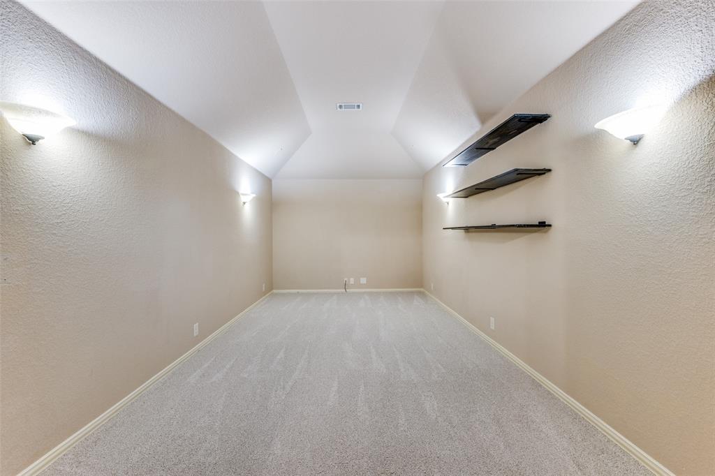 1137 Cardinal Ridge Road Burleson, TX 76028 - Photo 15 of 28