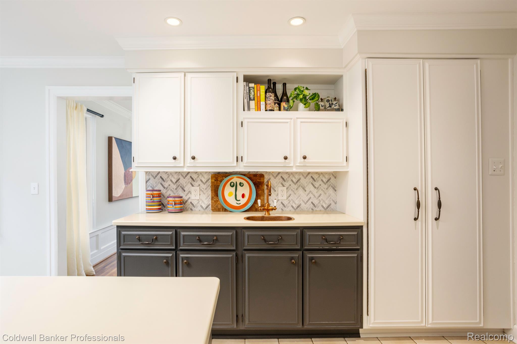 546 Lincoln Road Grosse Pointe, MI 48230 - Photo 16 of 40 Gallery Image 16