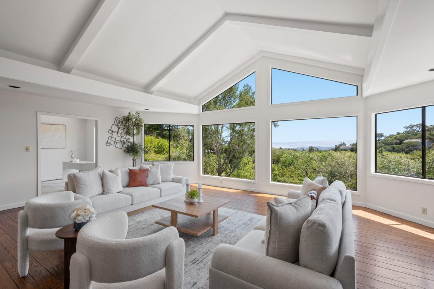 1407 Carlton Road Hillsborough, CA 94010 - Photo 41 of 113
