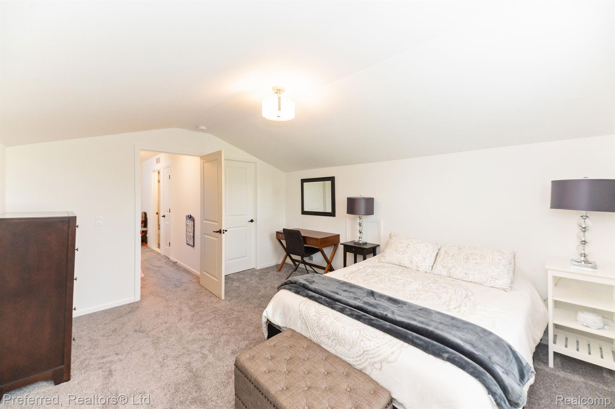4280 Kent Road Royal Oak, MI 48073 - Photo 36 of 48 Gallery Image 36