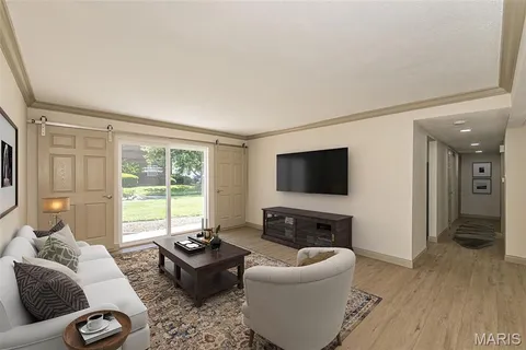 $145,000 | 10315 Forest Brook Lane, Unit A, St. Louis, MO 63146