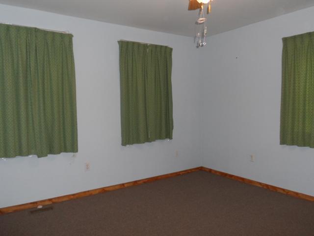 2113 Robin Hill Road Russell, PA 16345 - Photo 6 of 25 Gallery Image 6
