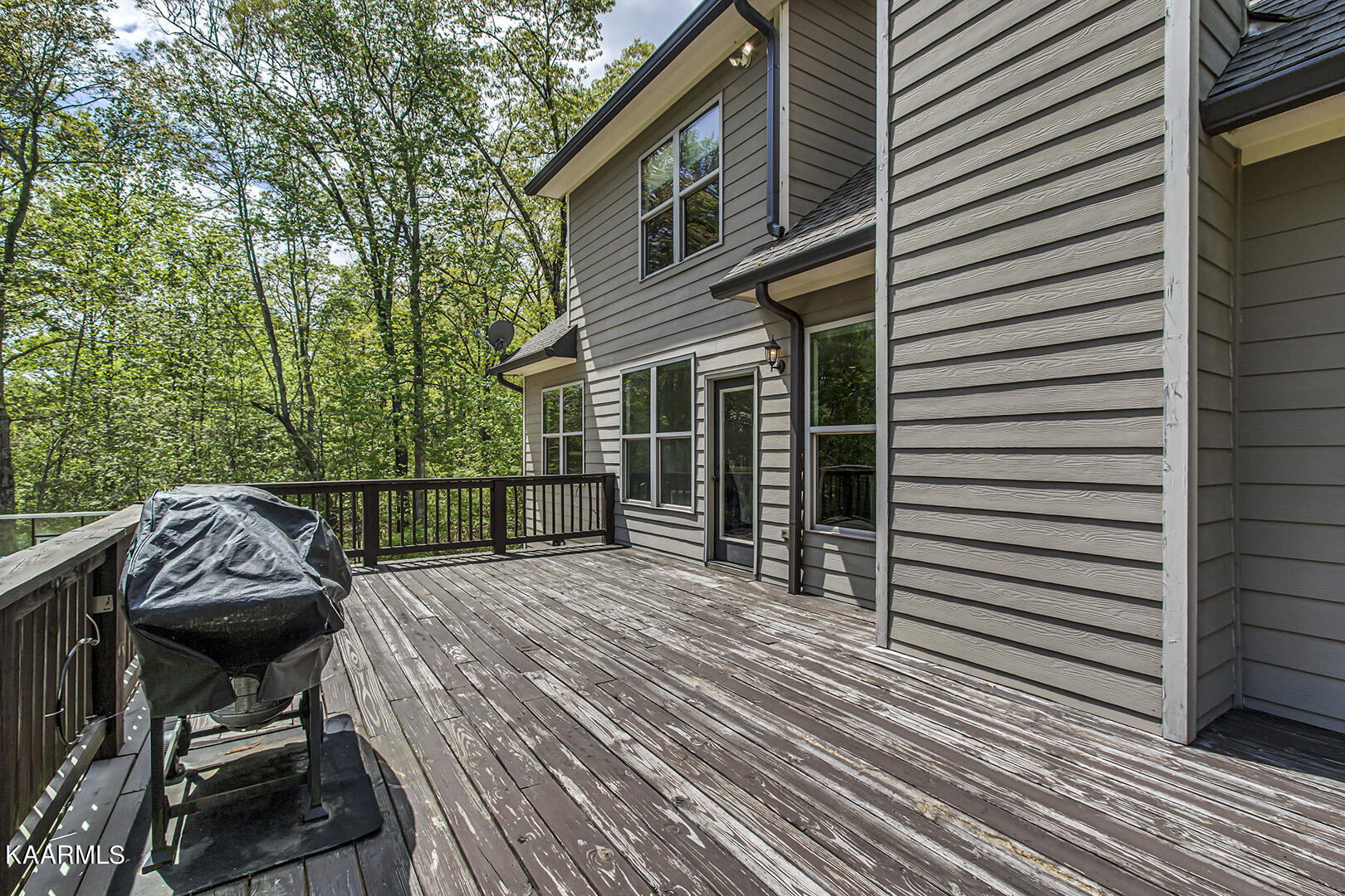 957 Stump Hollow Road Spring City, TN 37381 - Photo 14 of 60 14_StumpHollowRoad_957_Deck02