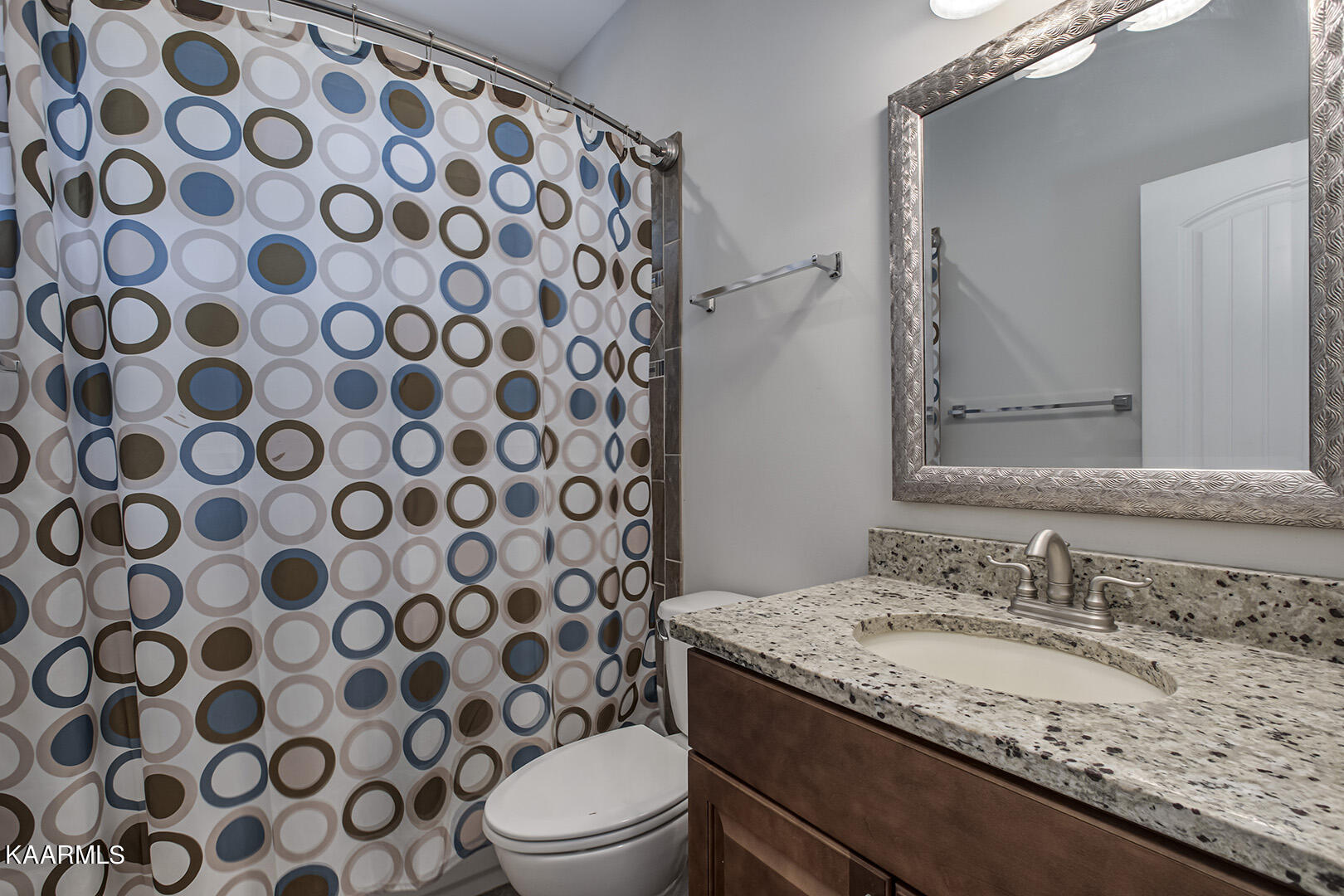 957 Stump Hollow Road Spring City, TN 37381 - Photo 31 of 60 31_StumpHollowRoad_957_GuestBath1