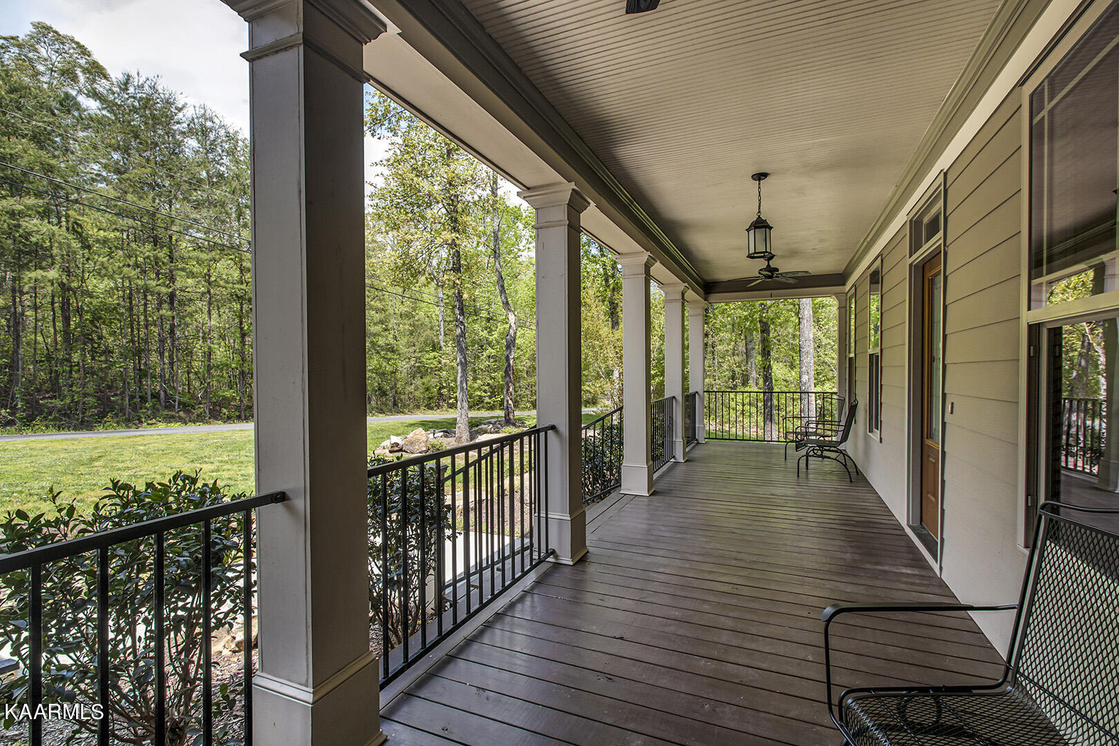 957 Stump Hollow Road Spring City, TN 37381 - Photo 4 of 60 04_StumpHollowRoad_957_FrontPorch