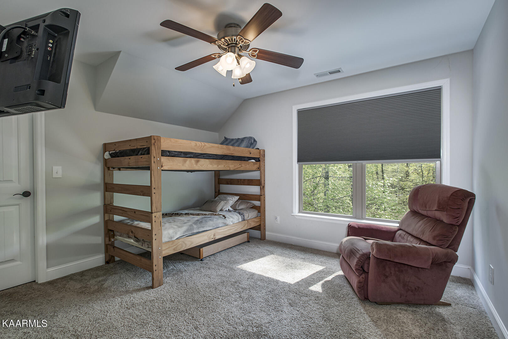 957 Stump Hollow Road Spring City, TN 37381 - Photo 41 of 60 41_StumpHollowRoad_957_Bedroom4