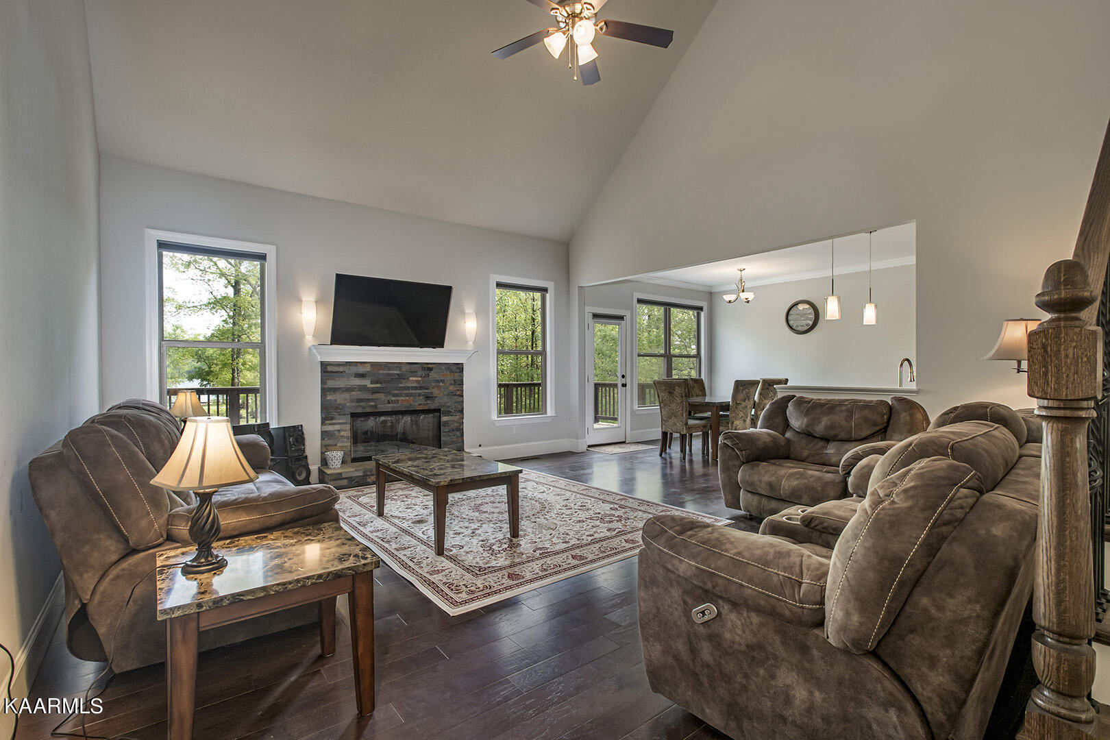 957 Stump Hollow Road Spring City, TN 37381 - Photo 7 of 60 07_StumpHollowRoad_957_Living01