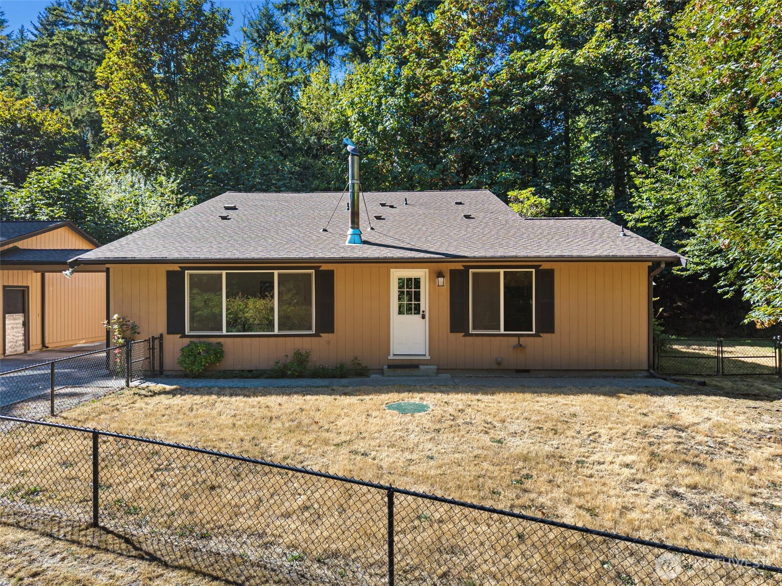 4562 Southeast Burley Olalla Road Olalla, WA 98359 - Photo 27 of 34 Gallery Image 27