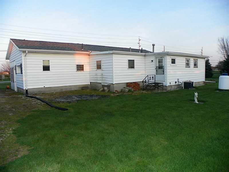 13601 State Road Wapakoneta, OH 45895 - Photo 3 of 13