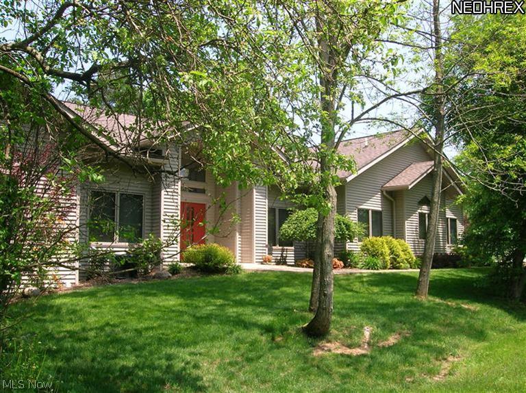 5696 Ridge Road Wadsworth, OH 44281 - Photo 2 of 25