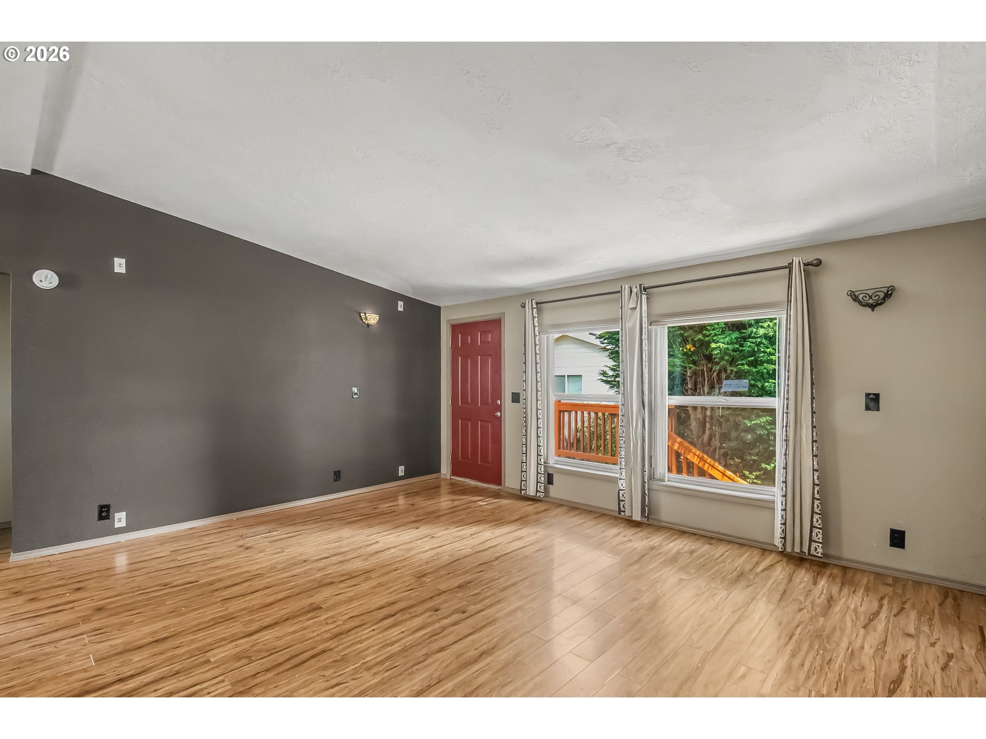 1949 Southeast Palmquist Road, Unit 5 Gresham, OR 97080 - Photo 4 of 28