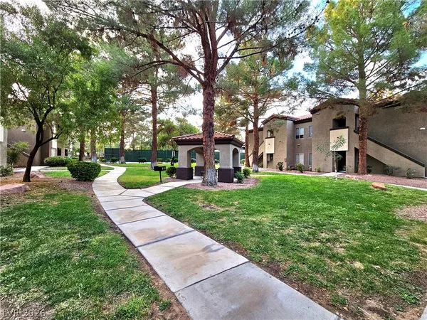 $1,390 | 9000 South Las Vegas Boulevard, Unit 1187, Las Vegas, NV 89123