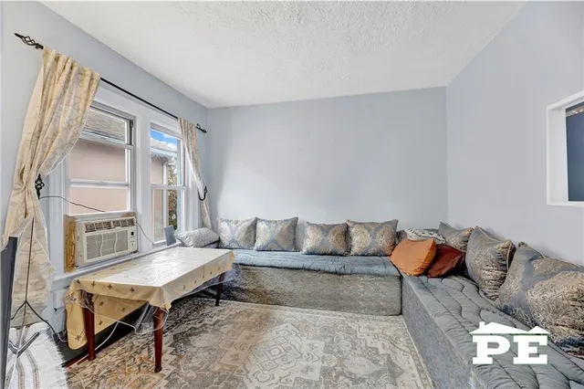 $1,100,000 | 3222 Kings Highway | Midwood