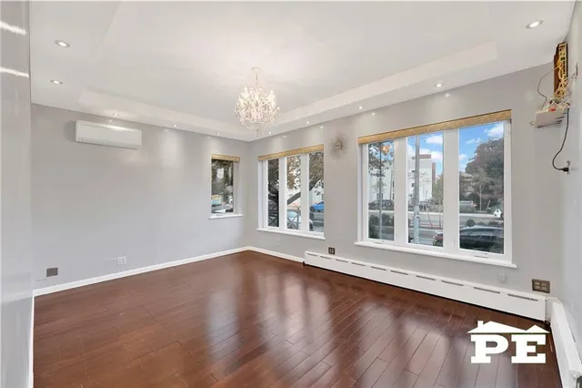 $1,100,000 | 3222 Kings Highway | Midwood