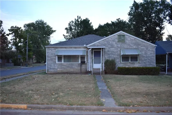 $175,000 | 1701 South Walnut Street, Pittsburg, KS 66762
