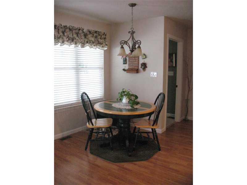 125 Manjit Road Somerset, PA 15501 - Photo 4 of 19 Other. Breakfast Area