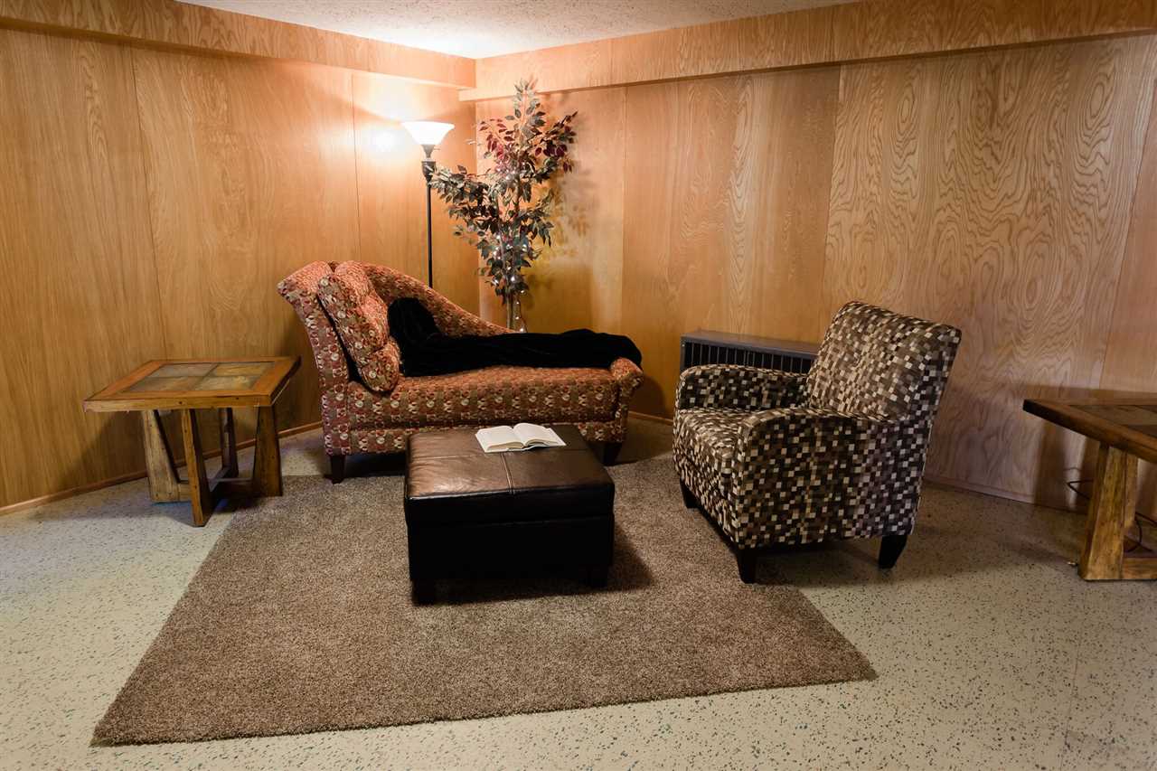 121 6th Street Cheney, WA 99004 - Photo 15 of 20 Gallery Image 15