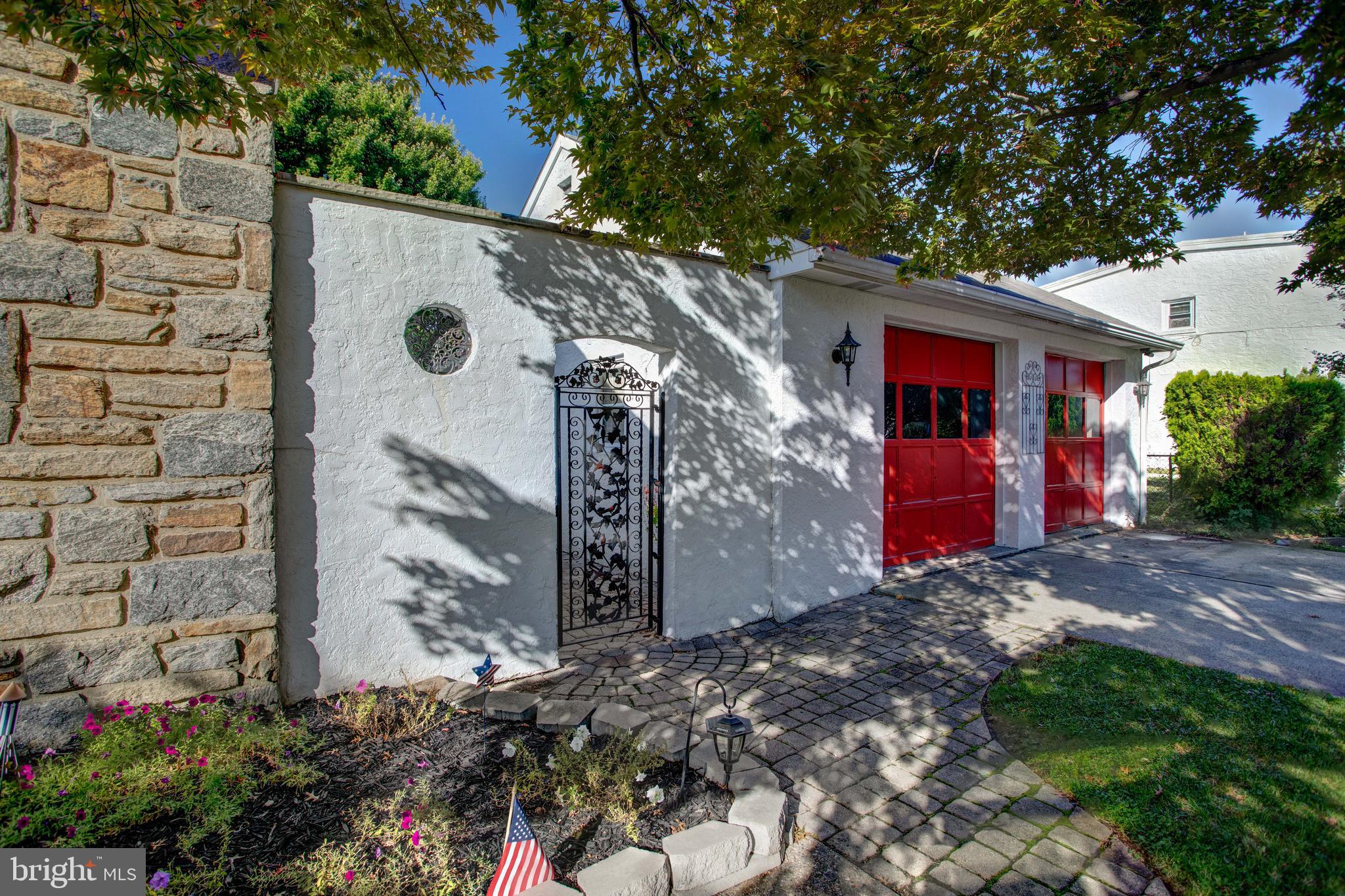 517 Colwell Road Woodlyn, PA 19094 - Photo 3 of 34