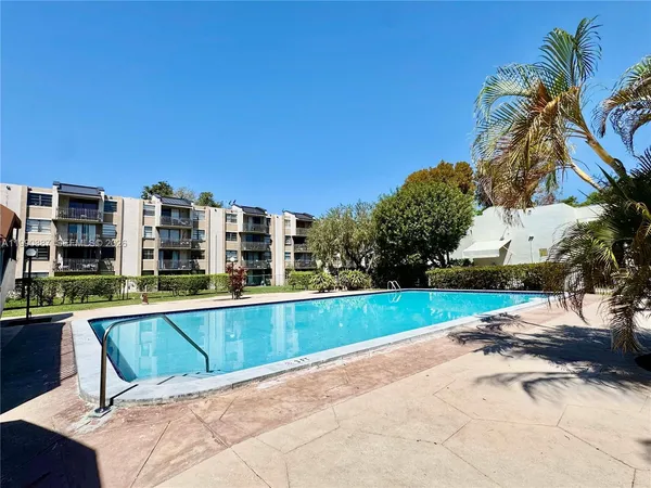 $2,400 | 3610 Southwest 114th Avenue, Unit 4202, Miami, FL 33165