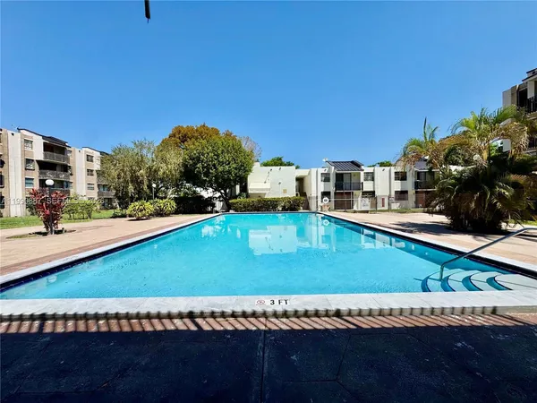 $2,400 | 3610 Southwest 114th Avenue, Unit 4202, Miami, FL 33165