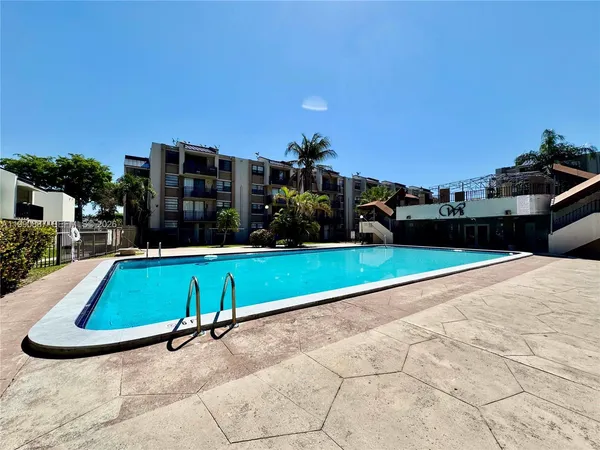 $2,400 | 3610 Southwest 114th Avenue, Unit 4202, Miami, FL 33165