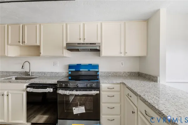 $260,000 | 1501 Largo Road, Unit 301, Henrico, VA 23238