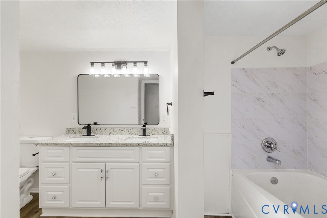 1501 Largo Road, Unit 301 Henrico, VA 23238 - Photo 17 of 40 1 of 3 Full Bathrooms! New cultured marble vanitie