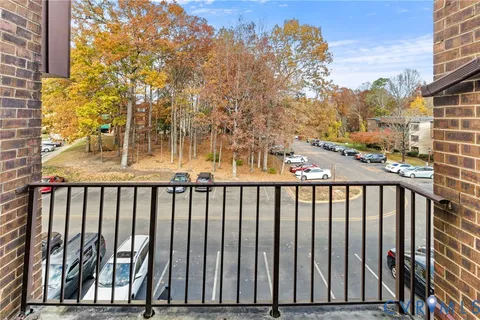 $260,000 | 1501 Largo Road, Unit 301, Henrico, VA 23238