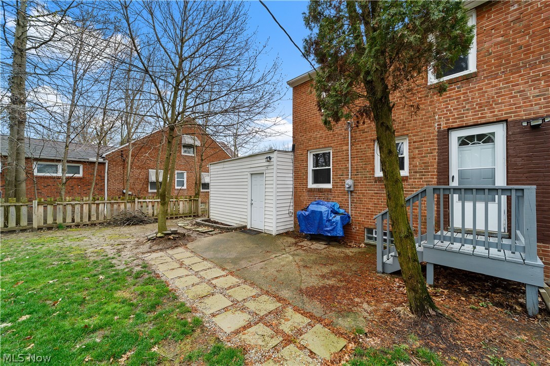4955 Farnhurst Road Cleveland, OH 44124 - Photo 25 of 30