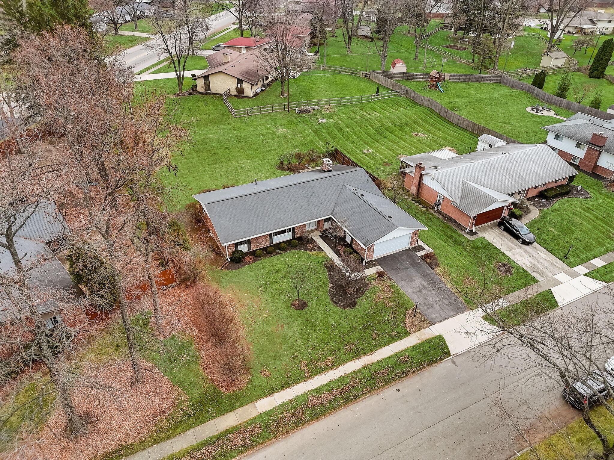 5548 Oak Valley Road Dayton, OH 45440 - Photo 22 of 44 34-web-or-mls-Oak Valley Rd-032
