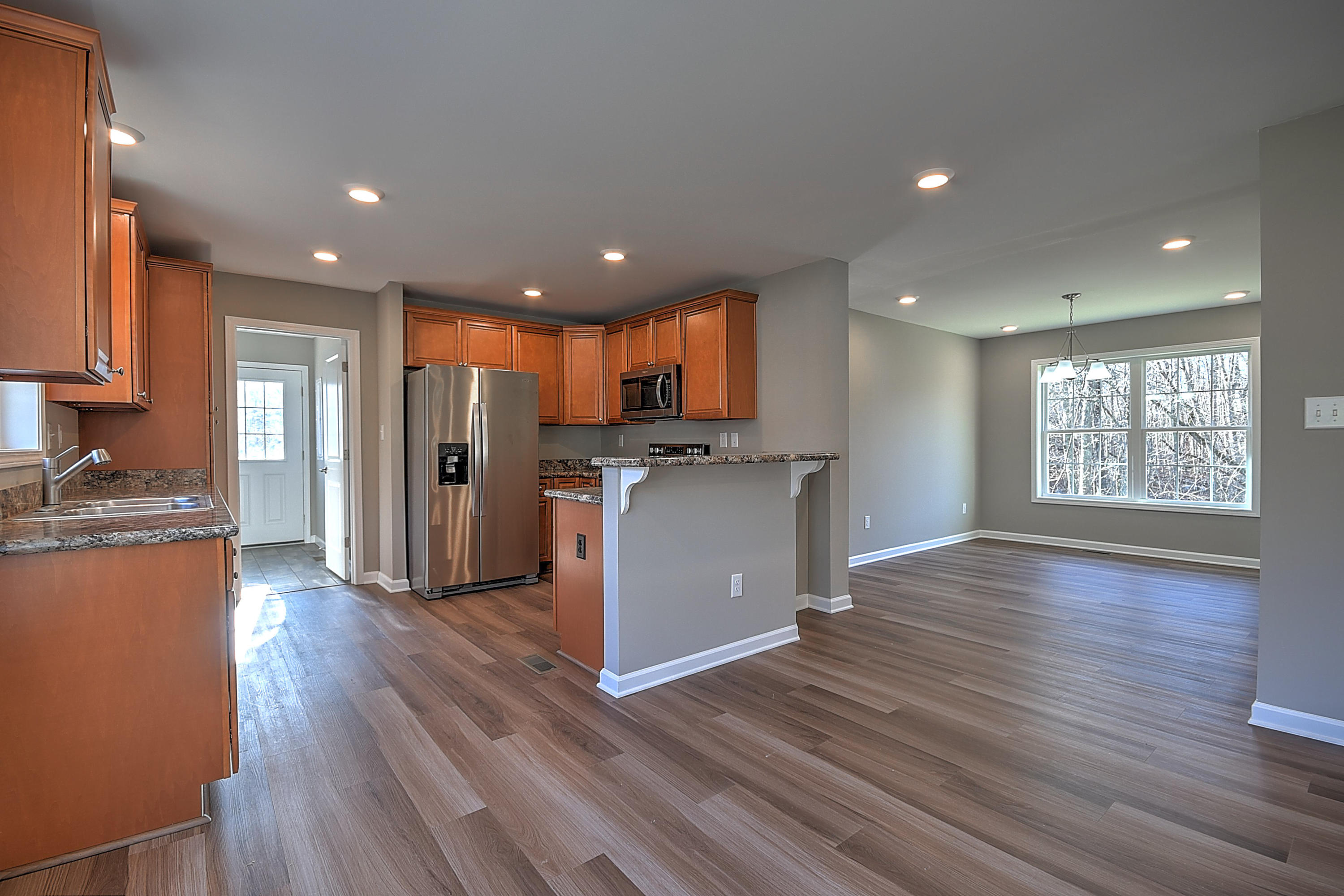 2380 Cleek Road Kingsport, TN 37664 - Photo 6 of 58 DSC_5276_77_78_79_80_81_82