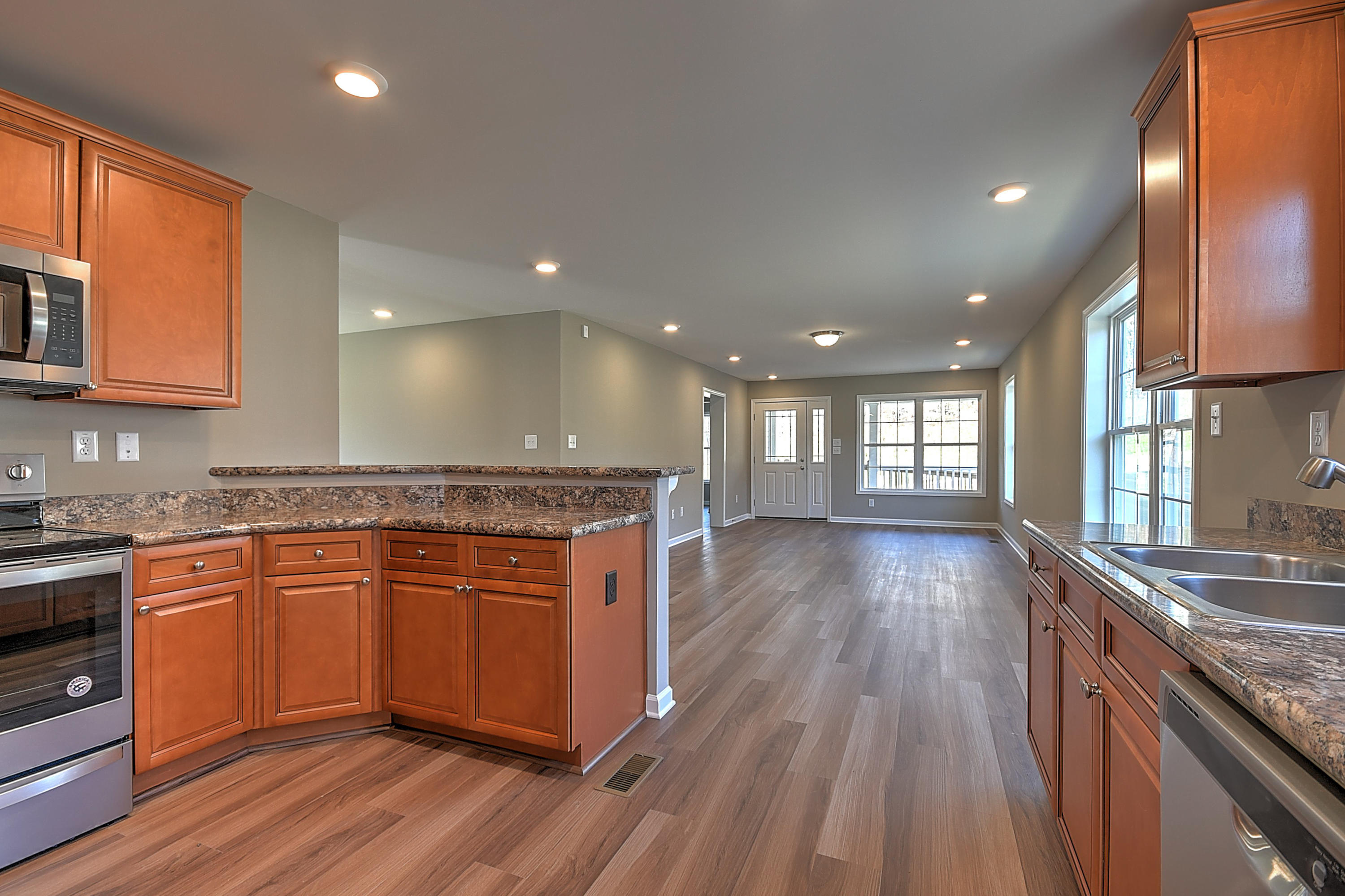 2380 Cleek Road Kingsport, TN 37664 - Photo 7 of 58 DSC_5311_2_3_4_5_6_7