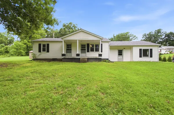 $499,900 | 3005 Fairview Boulevard, Fairview, TN 37062
