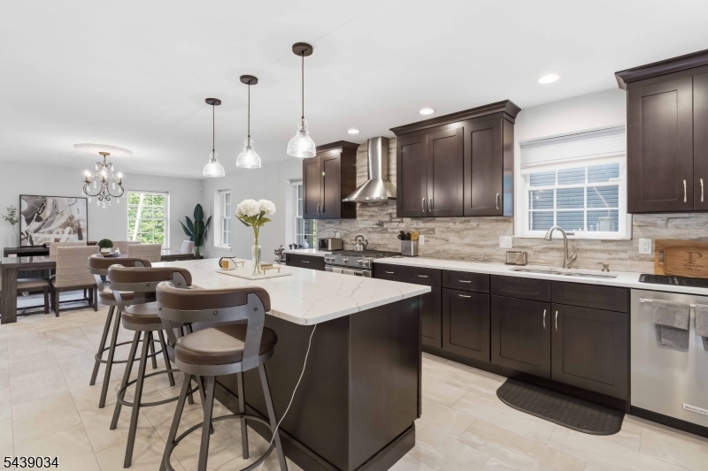 913 High Mountain Road North Haledon, NJ 07508 - Photo 12 of 42