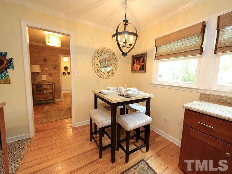1105 Alcott Court Raleigh, NC 27609 - Photo 4 of 17 Gallery Image 4