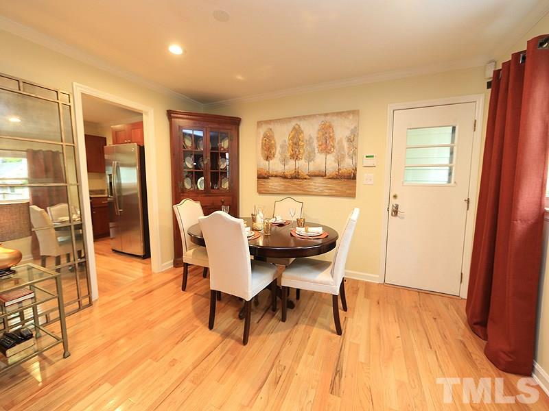 1105 Alcott Court Raleigh, NC 27609 - Photo 5 of 17 Gallery Image 5