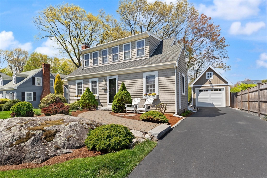 82 Orange Street Reading, MA 01867 - Photo 1 of 32
