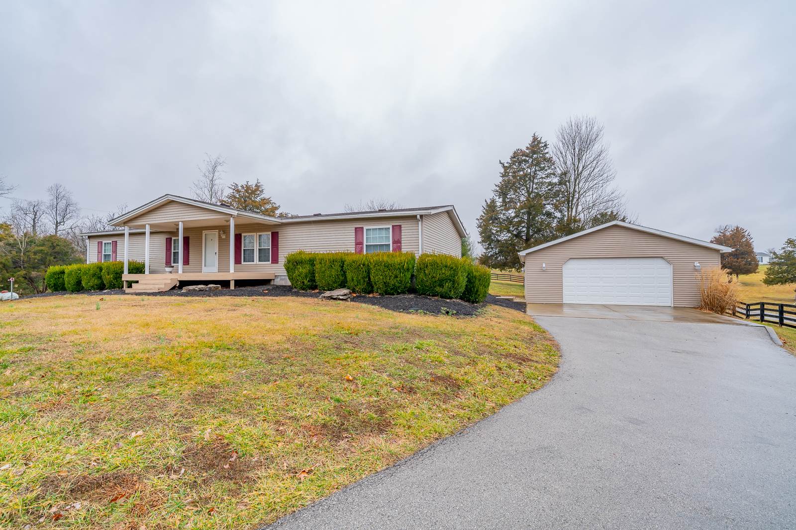 510 Dunlevy Road Charlestown, IN 47111 - Photo 2 of 33 Gallery Image 2