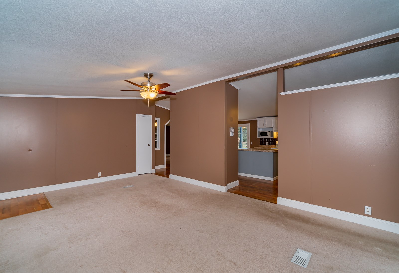 510 Dunlevy Road Charlestown, IN 47111 - Photo 5 of 33 Gallery Image 5