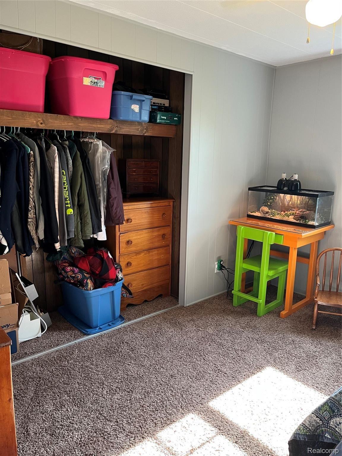 6906 South Schott Road Mayville, MI 48744 - Photo 4 of 52 IMG-2559.jpg