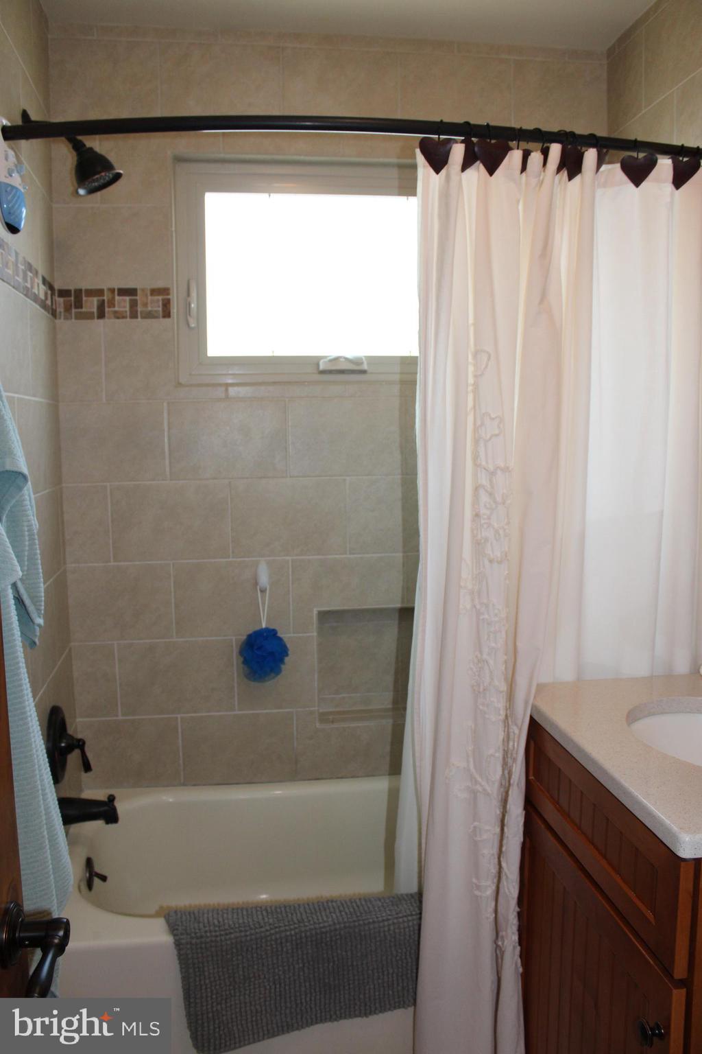 241 Acres Drive Ridley Park, PA 19078 - Photo 9 of 27 HALL FULL BATHROOM