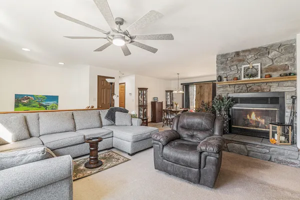 $624,900 | 1021 Orchard Avenue, South Haven, MI 49090