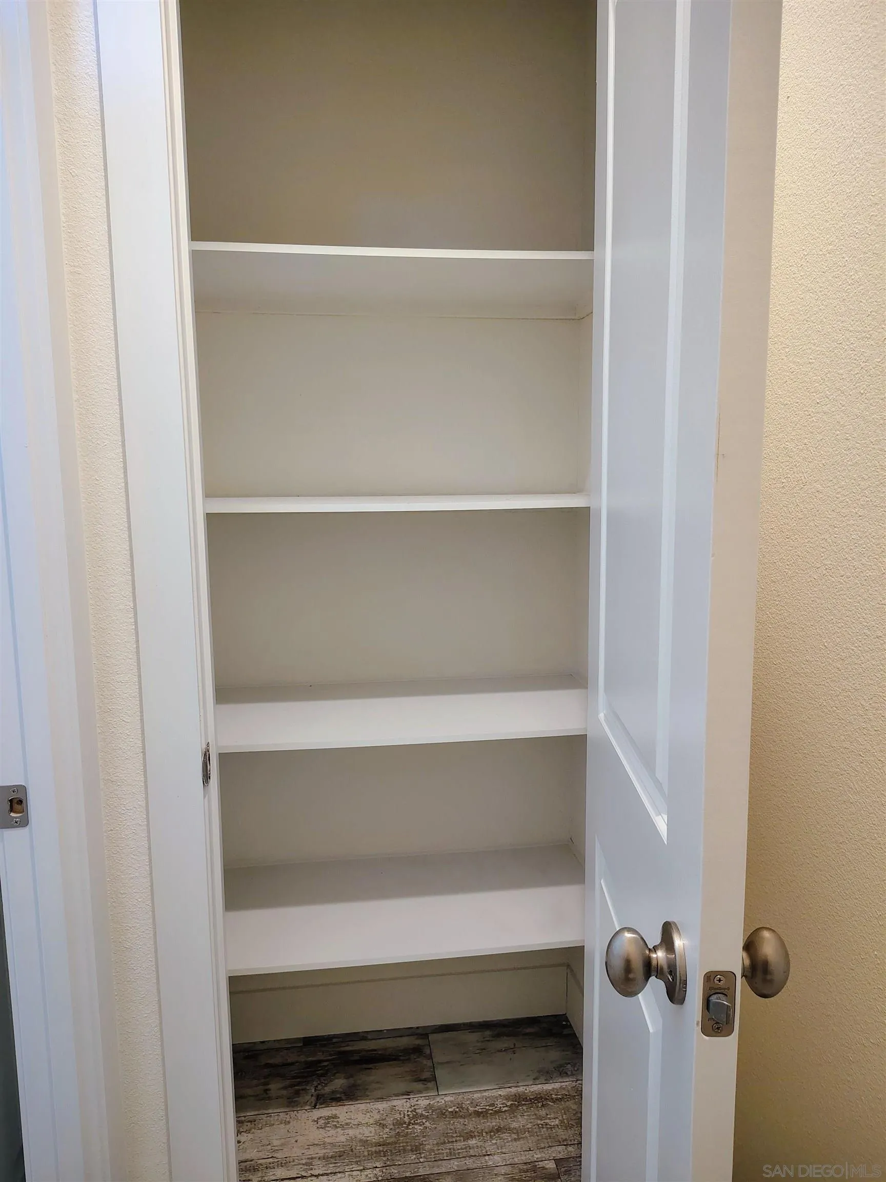 9441 Domer Road Santee, CA 92071 - Photo 4 of 16 Gallery Image 4