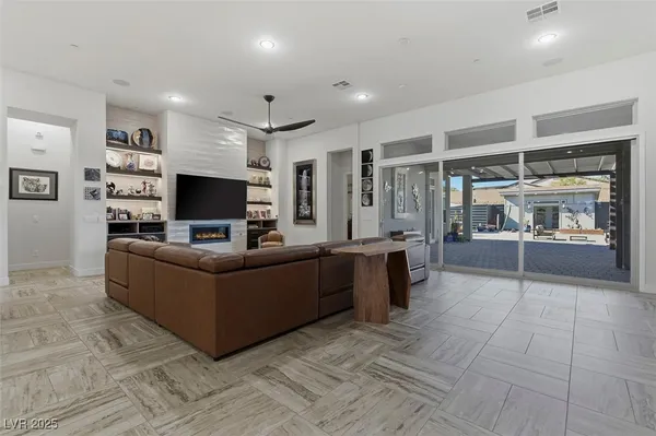 $1,745,000 | 1211 Lake Heights Court, Henderson, NV 89002