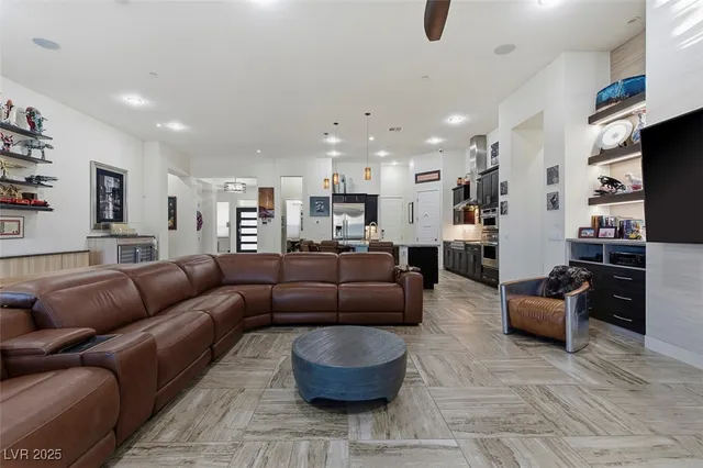 $1,795,000 | 1211 Lake Heights Court, Henderson, NV 89002