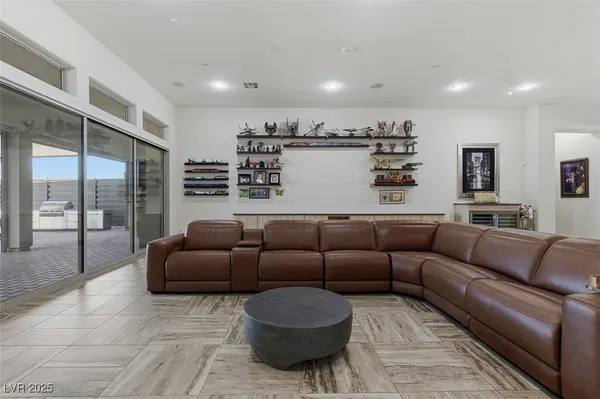 $1,745,000 | 1211 Lake Heights Court, Henderson, NV 89002